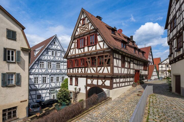 Herrenberg - Altstadt - Rathausgasse 1 und Umgebung von SSO